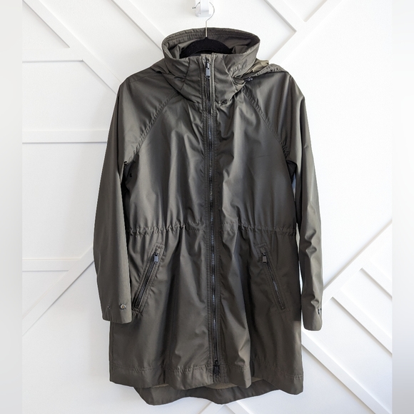 Aritzia the group by baton raindrop anorak rain jacket hooded coat sz XS/ S - Picture 4 of 8